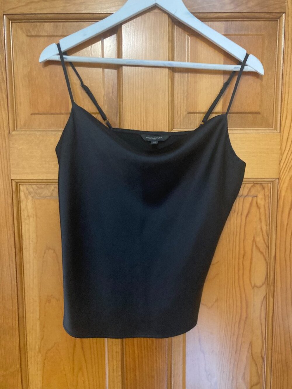 Banana Republic Silky Black Cowl Neck Camisole Size XS - Picture 2 of 6